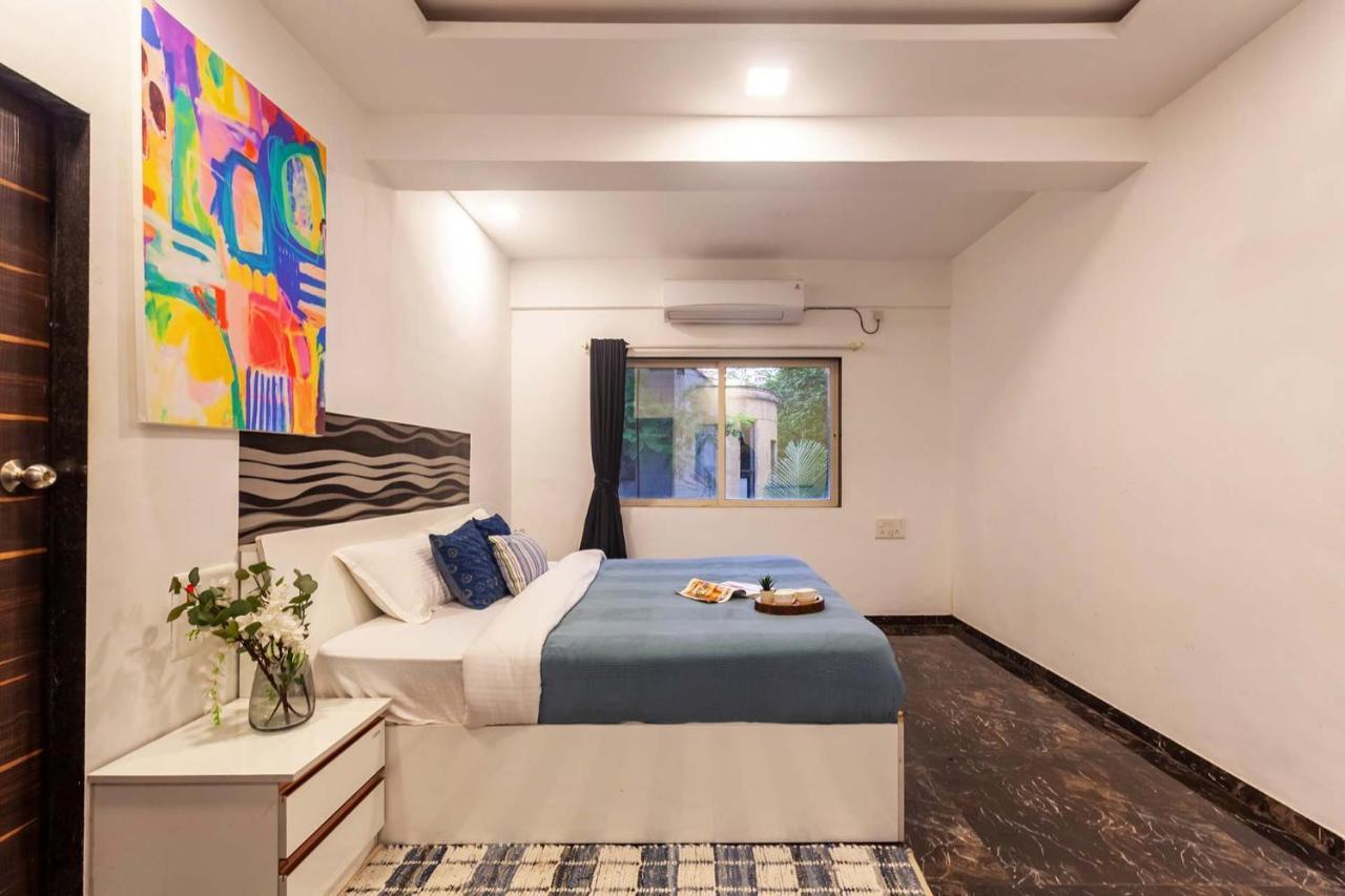 Stayvista'S Vine & Splash - Riverside Villa With An Infinity Pool And Indoor Games Karjat Extérieur photo