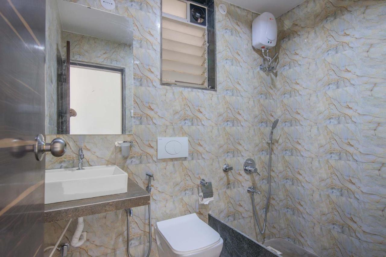 Stayvista'S Vine & Splash - Riverside Villa With An Infinity Pool And Indoor Games Karjat Extérieur photo